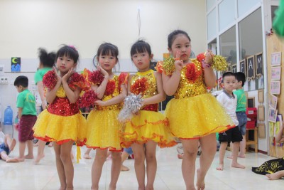 Tại sao nên cho trẻ đi học sớm tại trường Mầm non?