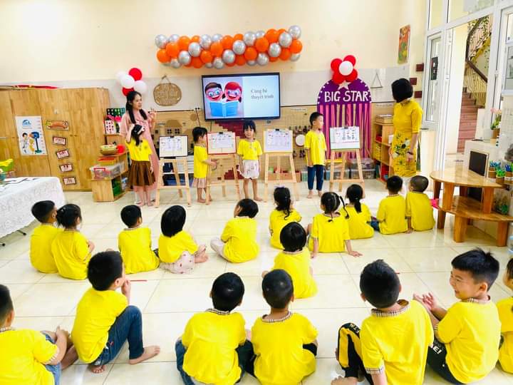 Niềm vui cúa các  bé khi được tham gia hoạt động Khám phá